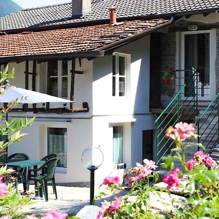 Rivacanze Apartments Laglio Eksteriør bilde